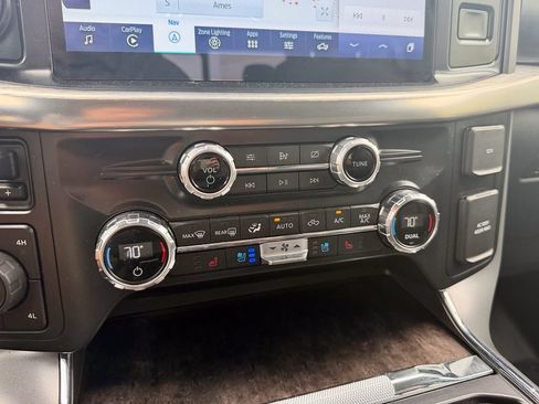 Used 2021 Ford F150 Lariat w/ Max Trailer Tow Package AWD/4WD image 21