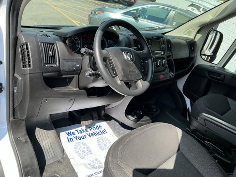 Used 2019 RAM ProMaster 1500 w/ Interior Convenience Group FWD image 11