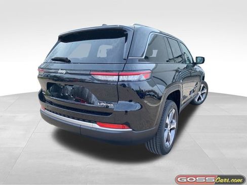 New 2026 Jeep Grand Cherokee Limited AWD/4WD image 3