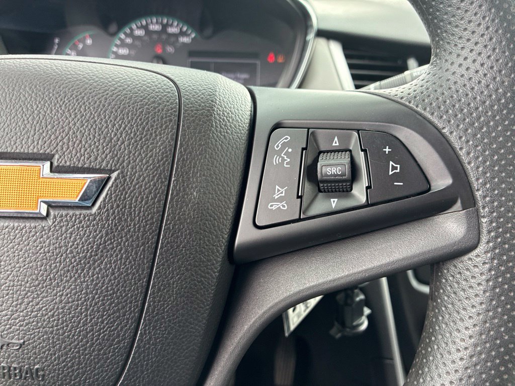 Used 2022 Chevrolet Trax LS w/ Tint and Cruise Package FWD image 23