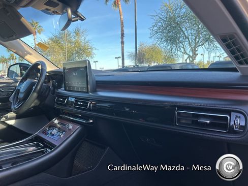 Used 2022 Lincoln Aviator Reserve w/ Equipment Group 201A image 13