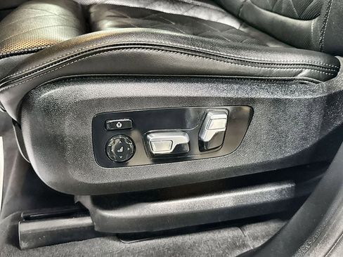 Used 2024 BMW X5 xDrive40i AWD/4WD image 13