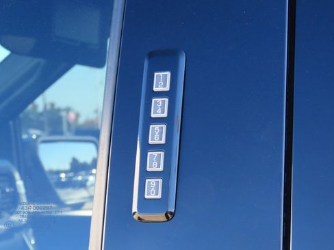 Certified 2021 Ford F150 Platinum w/ Equipment Group 701A High image 19