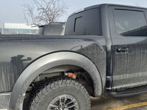 Used 2019 Ford F150 Raptor w/ Equipment Group 802A Luxury image 17