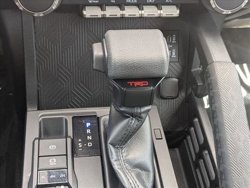 Used 2025 Toyota Tacoma TRD Off-Road AWD/4WD image 12