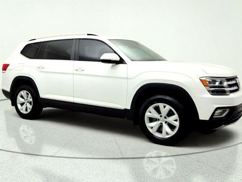 Used 2018 Volkswagen Atlas SEL FWD image 3