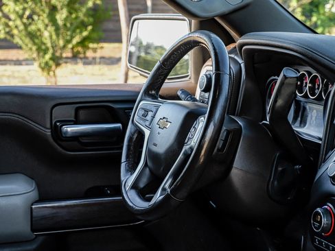 Used 2019 Chevrolet Silverado 1500 LTZ w/ LTZ Texas Edition image 16
