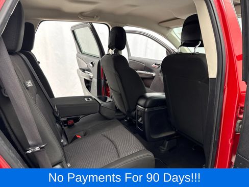 Used 2019 Dodge Journey SE FWD image 31