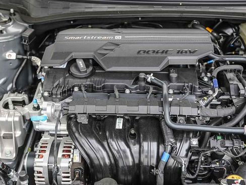 New 2026 Hyundai Elantra Sport FWD image 29