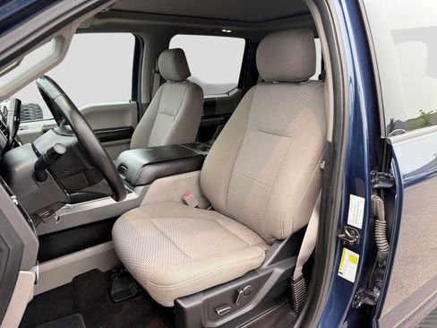 Used 2018 Ford F150 XLT w/ Equipment Group 302A Luxury AWD/4WD image 15