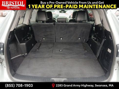 Used 2017 Toyota Highlander XLE w/ Carpet Mat Package image 35