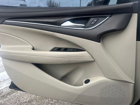 Used 2017 Buick LaCrosse Preferred image 28