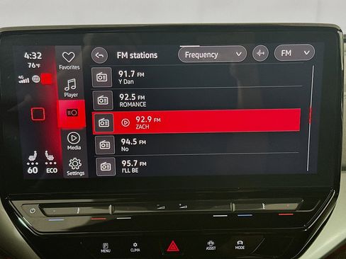 Used 2023 Volkswagen ID.4 Pro S image 19