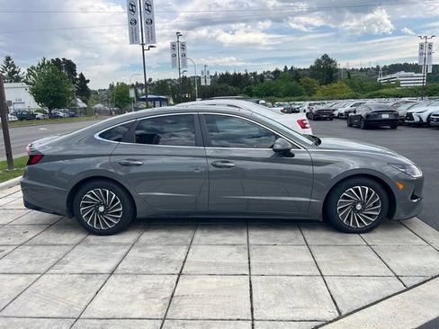 Used 2023 Hyundai Sonata Limited FWD image 8