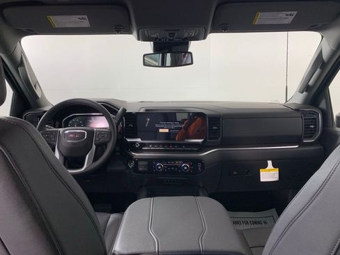 New 2026 GMC Sierra 2500 SLT w/ SLT Premium Package image 23