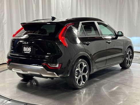 Certified 2023 Kia Niro SX Touring FWD image 10