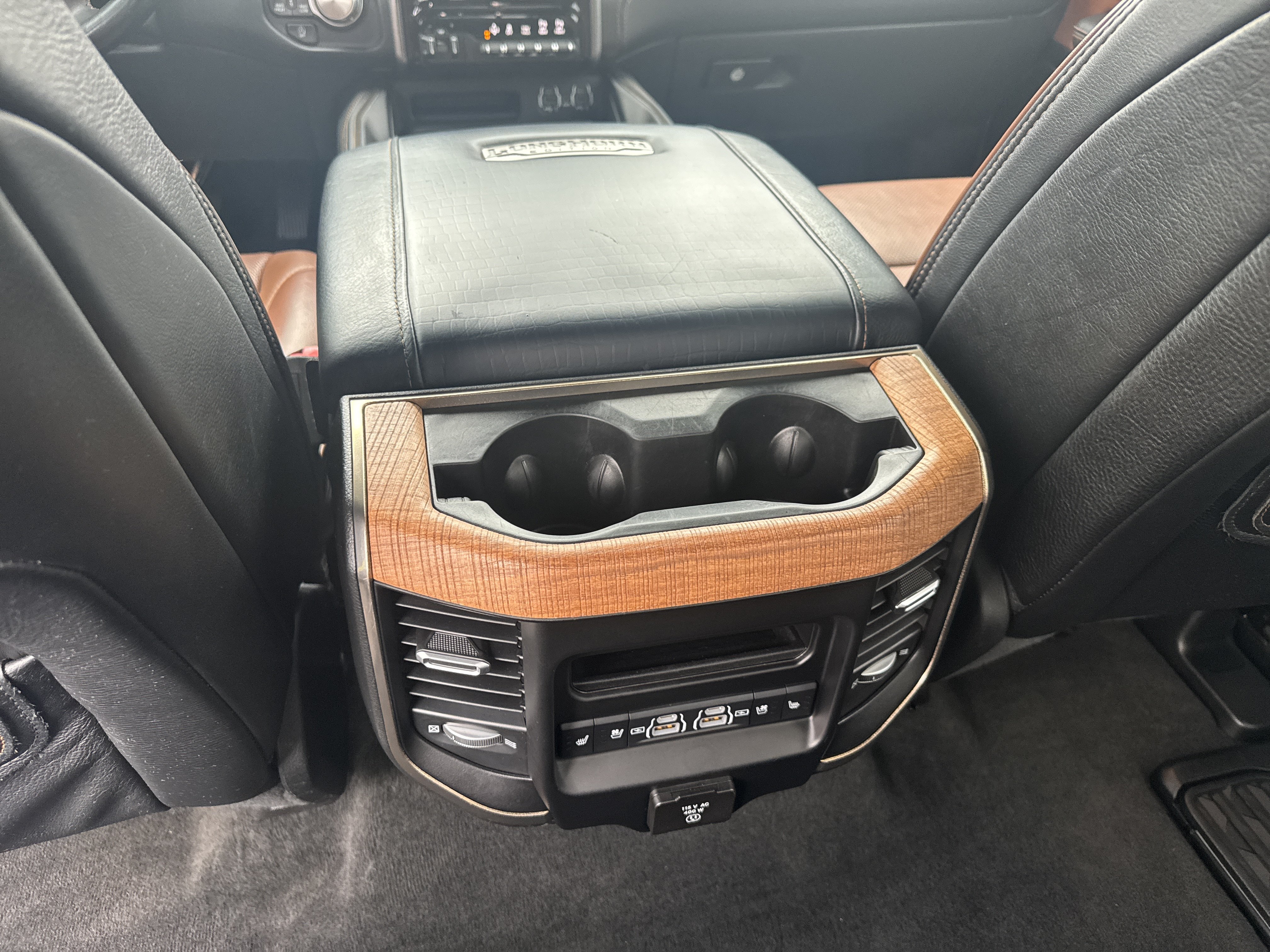 Used 2021 RAM 1500 Limited AWD/4WD image 18