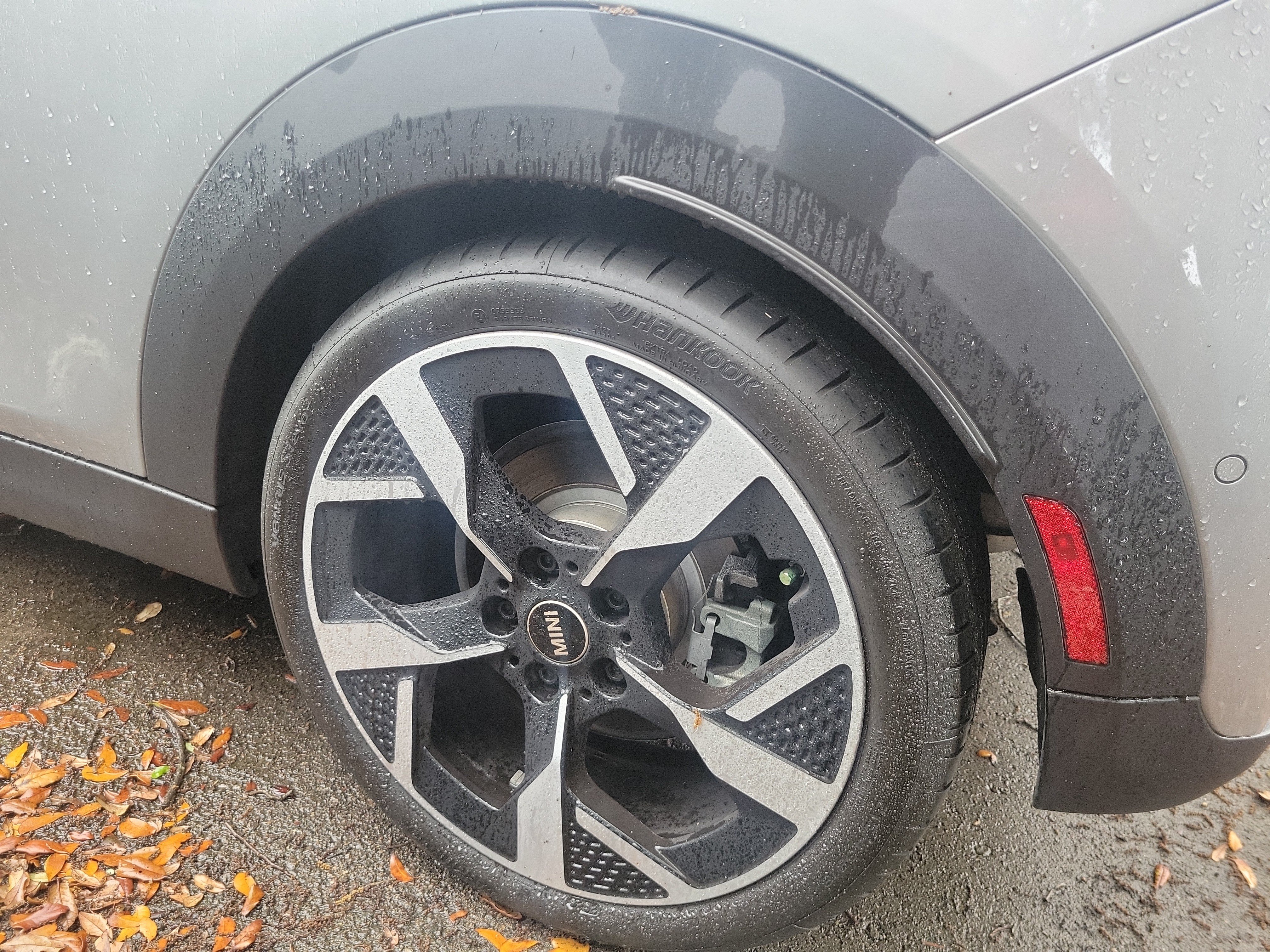 Used 2025 MINI Cooper 2-Door Hardtop FWD image 7