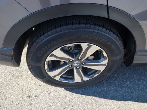 Used 2017 Honda CR-V LX image 10