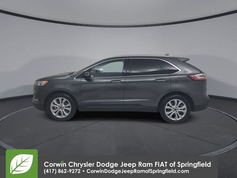Used 2020 Ford Edge Titanium image 9