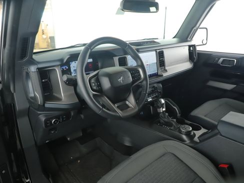 Certified 2023 Ford Bronco Outer Banks image 16