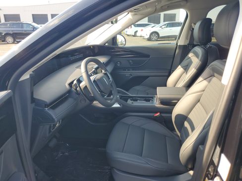 New 2026 Lincoln Nautilus Reserve AWD/4WD image 11