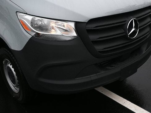 Used 2026 Mercedes-Benz Sprinter 3500 image 31
