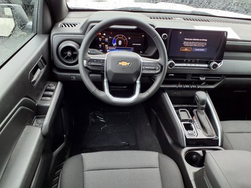 New 2025 Chevrolet Colorado W/T w/ WT Convenience Package II image 7