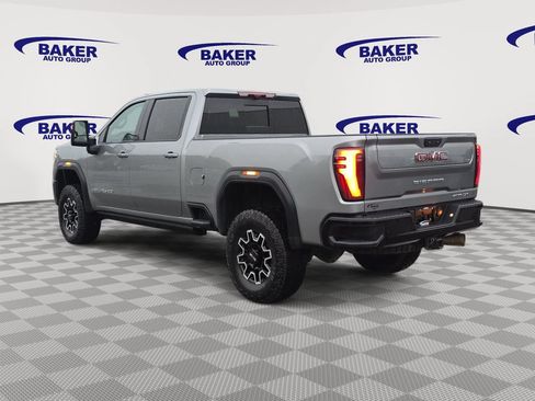 Used 2025 GMC Sierra 2500 AT4X AWD/4WD image 7