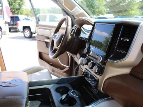 Used 2021 RAM 1500 Laramie AWD/4WD image 27