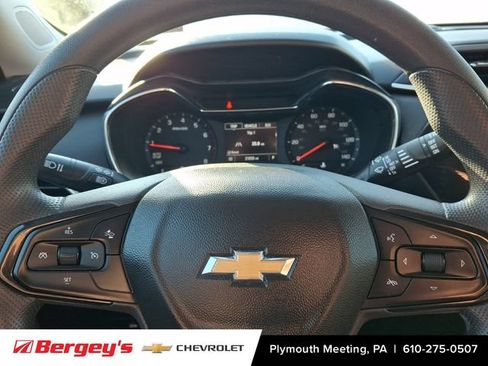 Certified 2023 Chevrolet TrailBlazer LT w/ Convenience Package FWD image 21