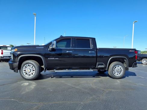 Used 2023 Chevrolet Silverado 2500 High Country w/ Z71 Off-Road Package AWD/4WD image 37