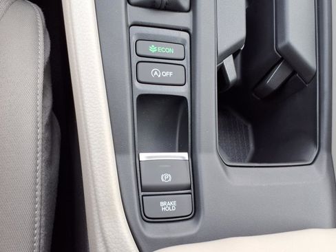New 2025 Honda Accord SE image 22