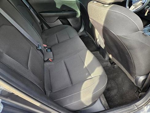 Used 2021 Kia Forte LXS image 17