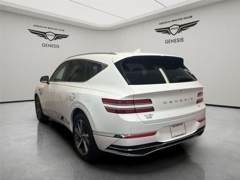 Used 2025 Genesis GV80 2.5T Advanced AWD/4WD image 3