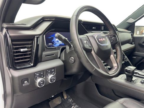 Used 2025 GMC Sierra 1500 AT4 image 52