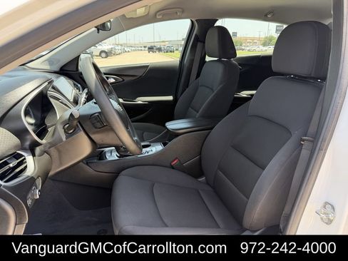 Used 2024 Chevrolet Malibu LT FWD image 26
