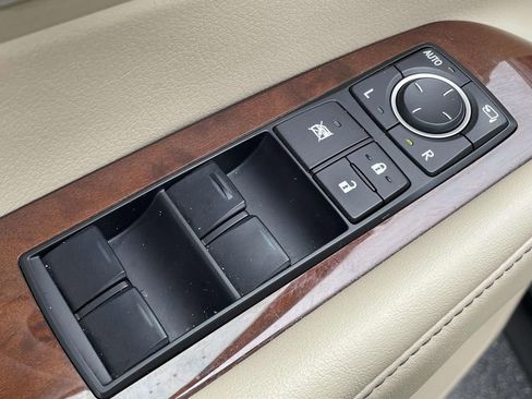 Used 2013 Lexus RX 450h AWD image 5