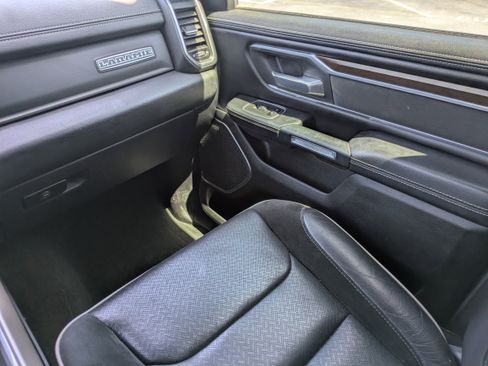 Used 2021 RAM 1500 Laramie RWD image 10