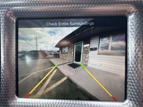 Used 2016 Dodge Challenger SRT Hellcat image 29