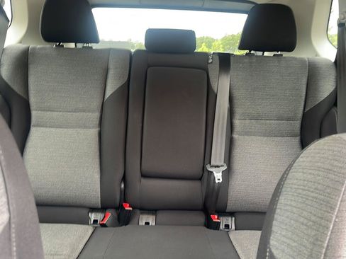 Used 2023 Nissan Rogue SV FWD image 29