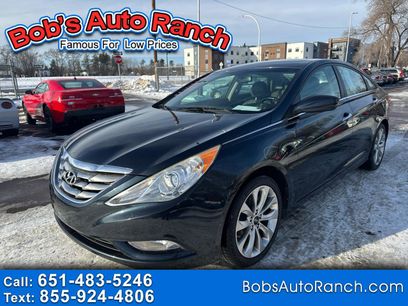 Used 2012 Hyundai Sonata SE w/ Navigation & Sunroof Pkg