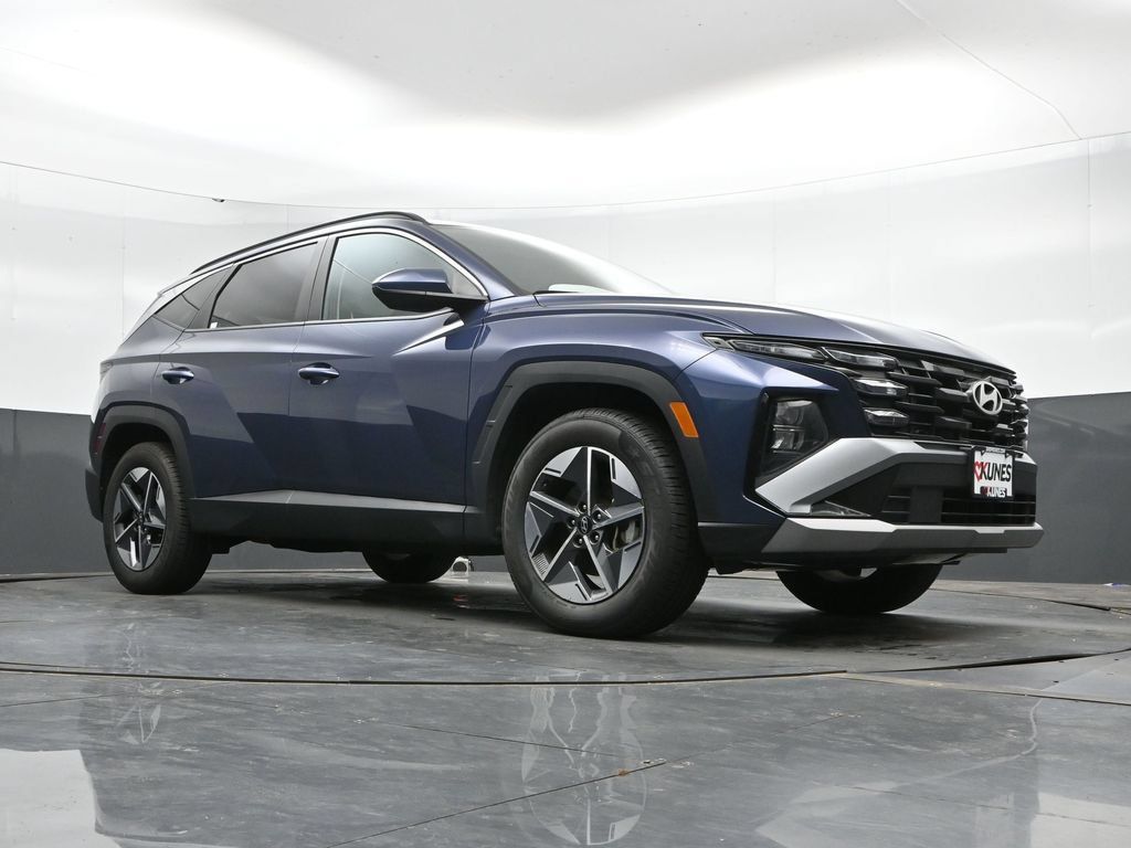 Certified 2025 Hyundai Tucson SEL AWD/4WD image 43