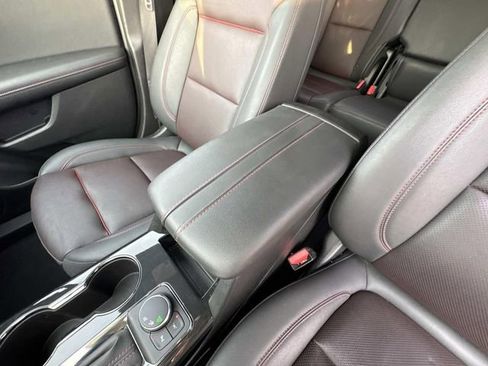Used 2025 Chevrolet Blazer RS FWD image 51