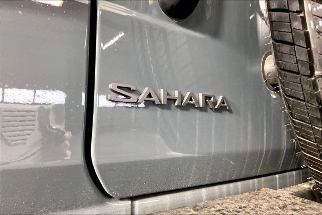 Used 2026 Jeep Wrangler Unlimited Sahara AWD/4WD image 21