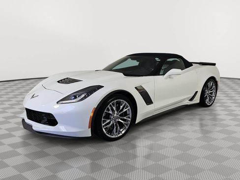 Used 2017 Chevrolet Corvette Z06 RWD image 4