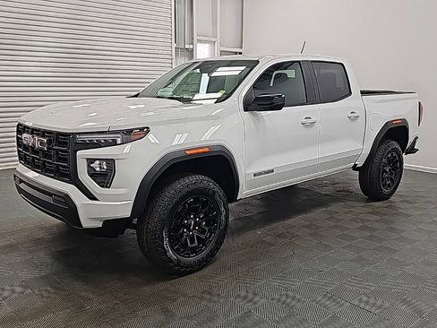 New 2026 GMC Canyon Elevation image 4