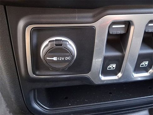 Used 2022 Jeep Wrangler Sport S image 26