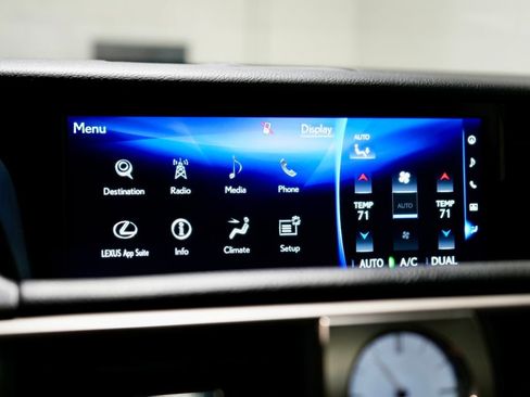 Used 2018 Lexus IS 300 w/ Comfort Package image 18