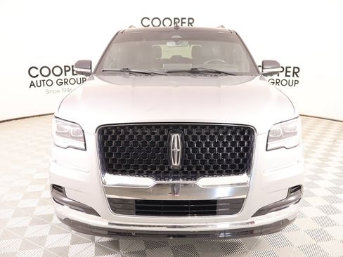 Used 2023 Lincoln Navigator Black Label AWD/4WD image 10